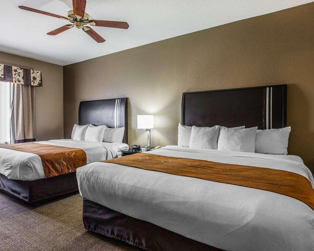 Comfort Suites Bakersfield Habitación foto